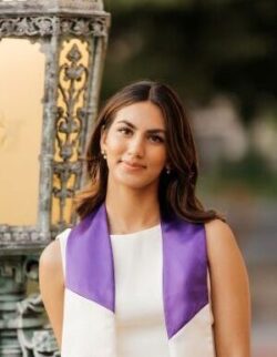 Hometown: Kent, WA
Favorite Food: Tacos
Hobbies: Tennis, traveling, watching tv