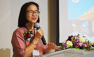 Dr. Waranuch Pitiphat is a Thai oral health researcher at Khon Kaen University