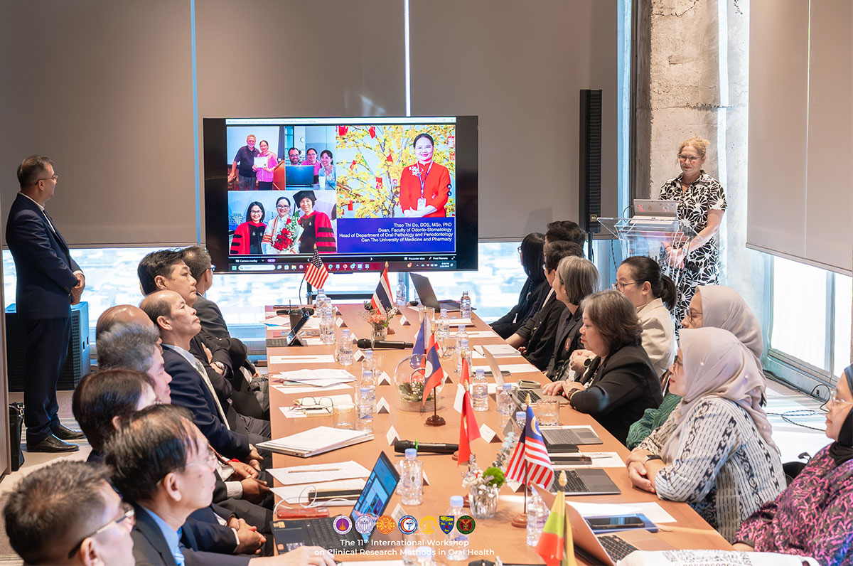 Dr. Ana Lucia Seminario presenting at the 2026 KKU Network Meeting of Deans and Major Collaborators.